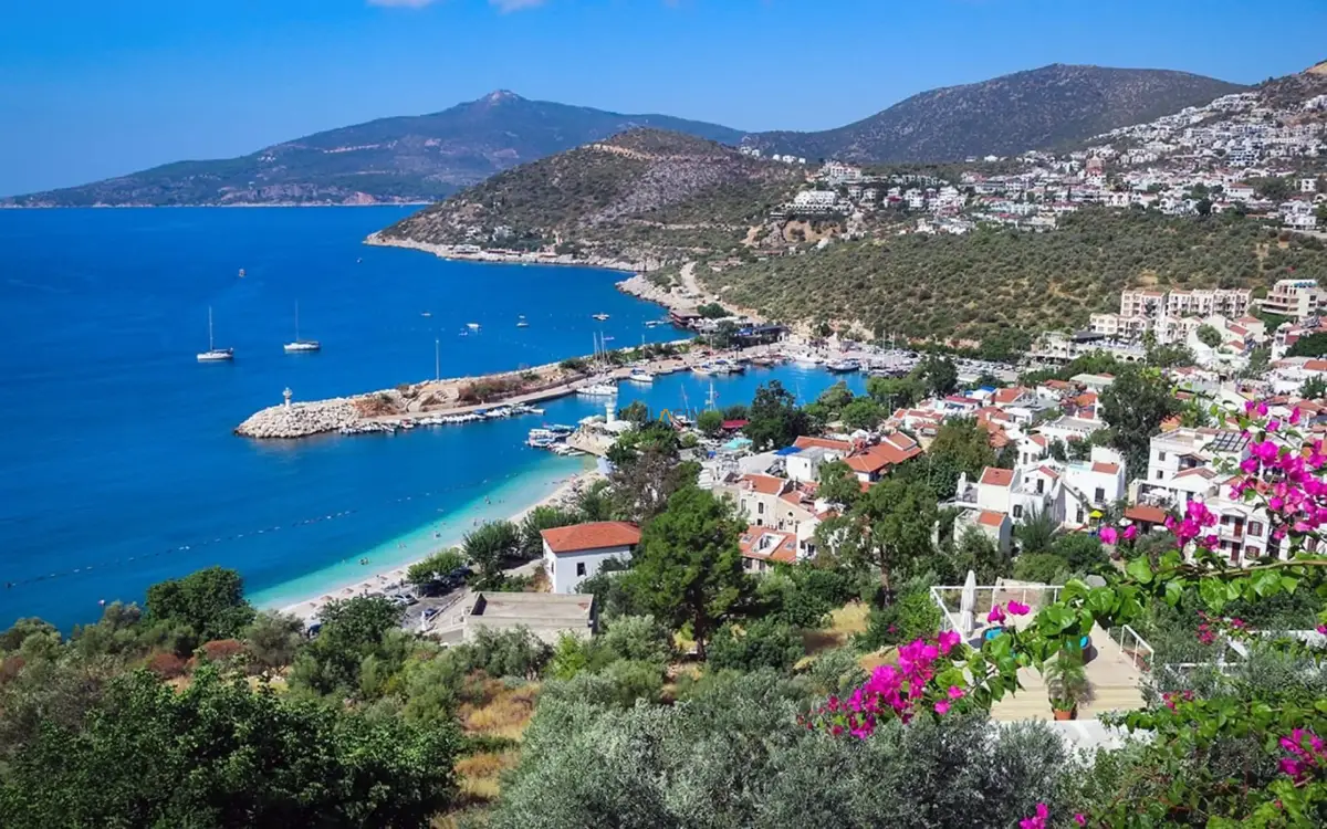 Private transfer from Antalya Airport to Kalkan luxury villa guide